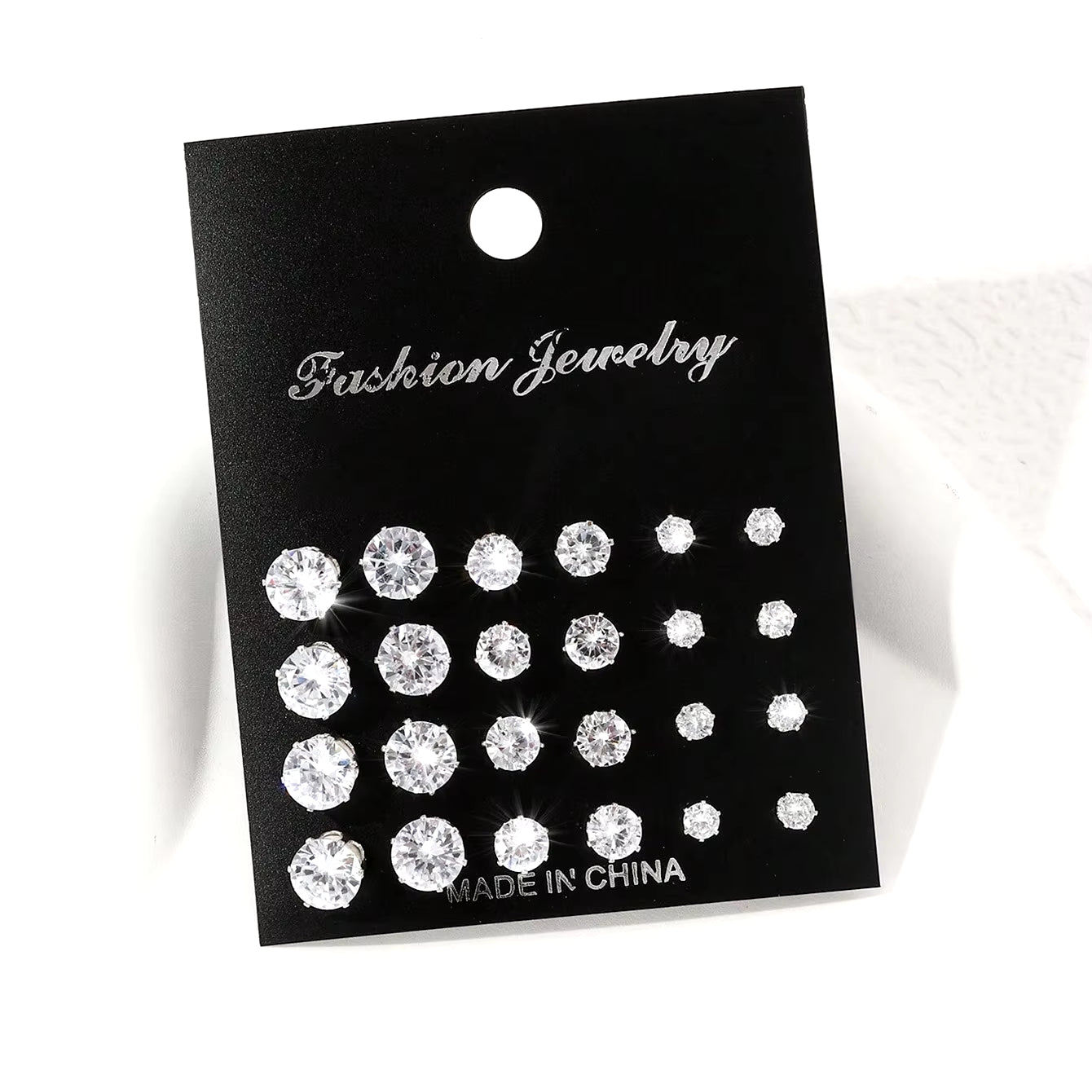 12 Pairs of Luxurious, Simple, Shiny, and Caring Zirconia Decorative Earrings Are Suitable for Gifts to Parties,And Couples